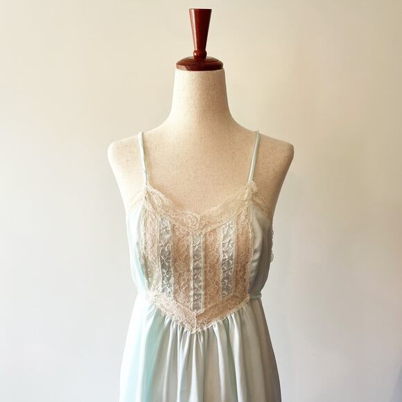 Vintage Pinehurst Lace Embroidered Lingerie Gown Large - Picture 2 of 9